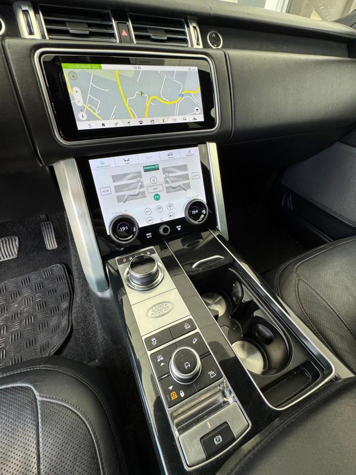 Land Rover Range Rover 3.0 SDV6 Autobiography (16)