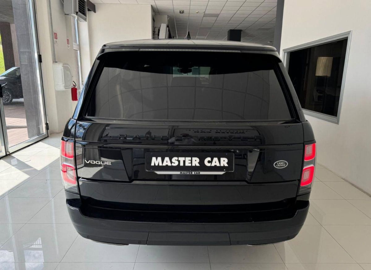 Land Rover Range Rover 3.0 SDV6 Autobiography (7)