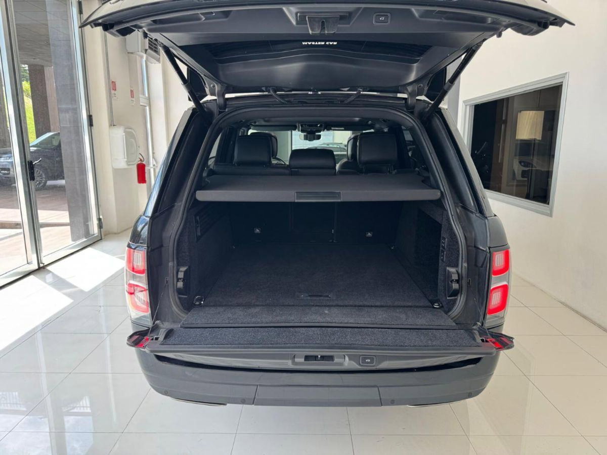 Land Rover Range Rover 3.0 SDV6 Autobiography (8)