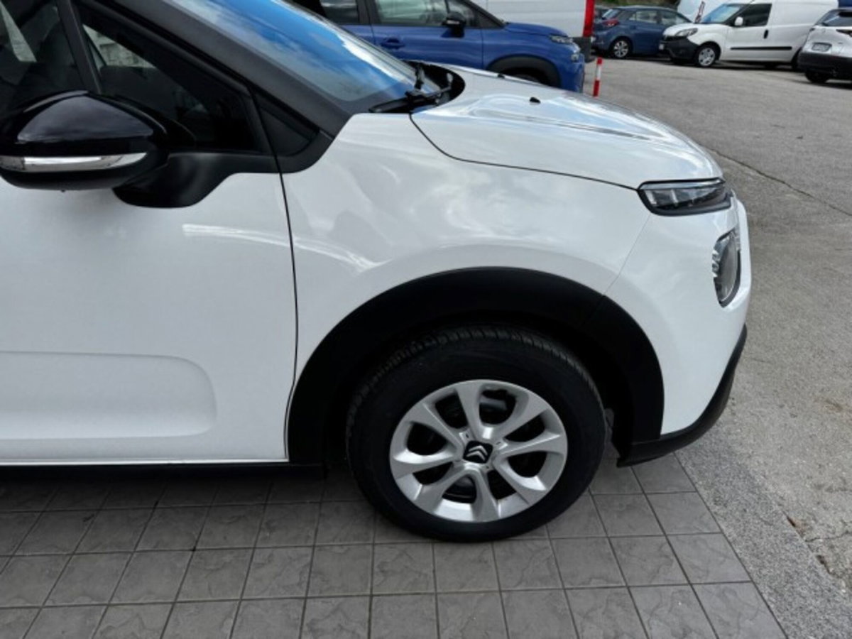 Citroen C3 BlueHDi 100 S&S Feel (13)