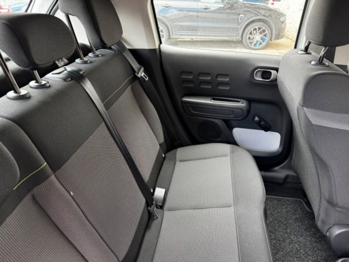 Citroen C3 BlueHDi 100 S&S Feel (17)