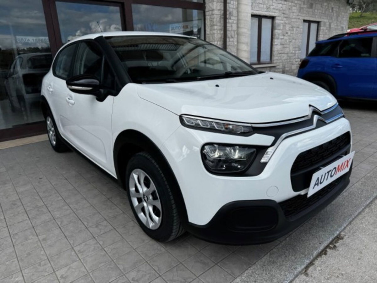 Citroen C3 BlueHDi 100 S&S Feel (8)