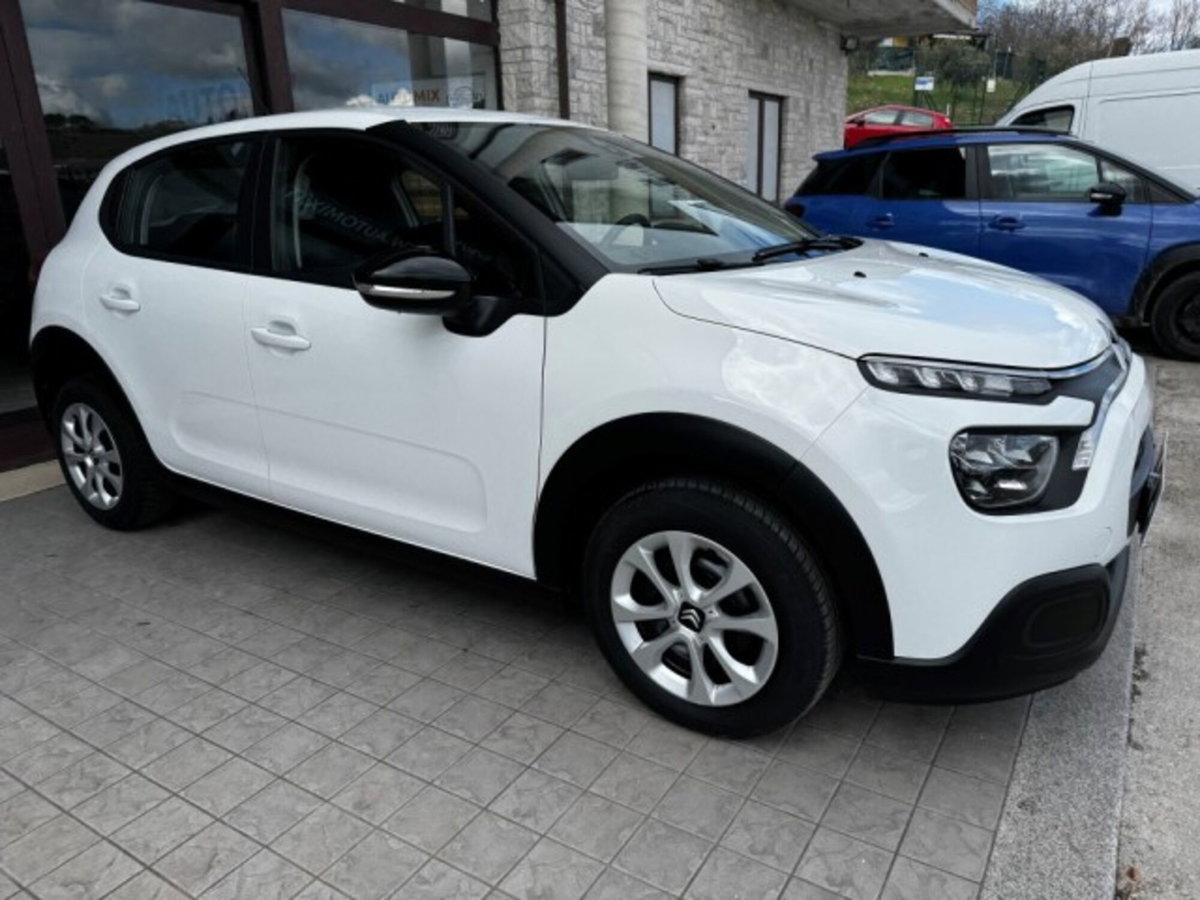 Citroen C3 BlueHDi 100 S&S Feel (9)