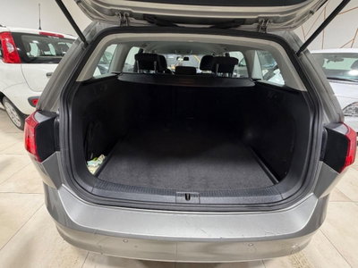 Volkswagen Golf Variant 1.4 TGI Highline BlueMotion (10)