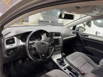 Volkswagen Golf Variant 1.4 TGI Highline BlueMotion (9)
