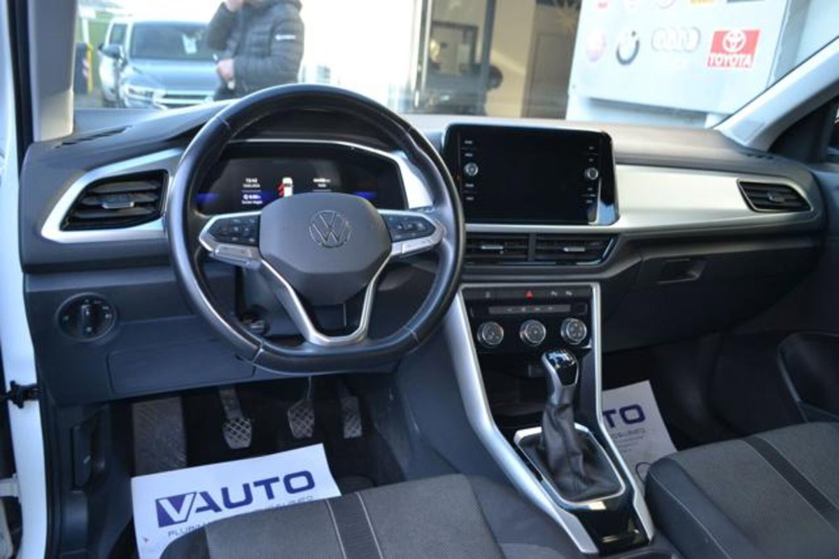 Volkswagen T-Roc 1.0 TSI Life (12)