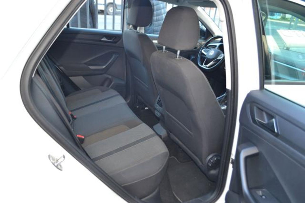 Volkswagen T-Roc 1.0 TSI Life (15)