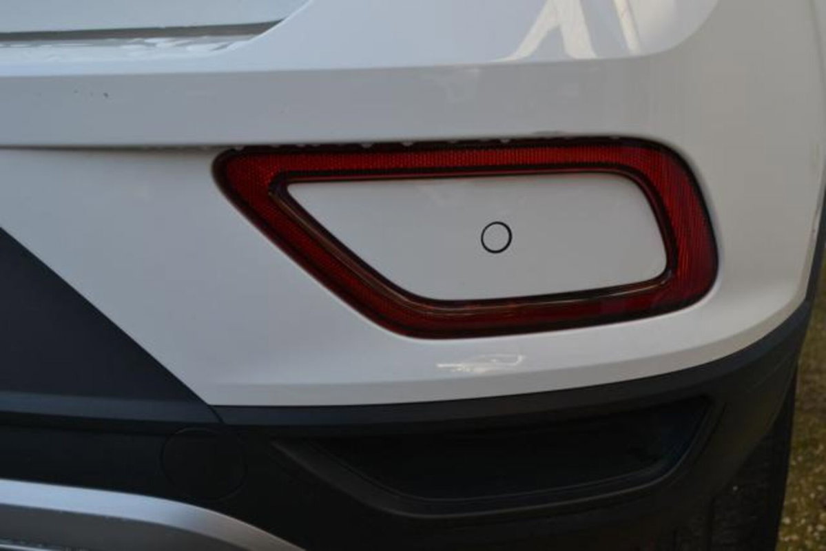 Volkswagen T-Roc 1.0 TSI Life (5)