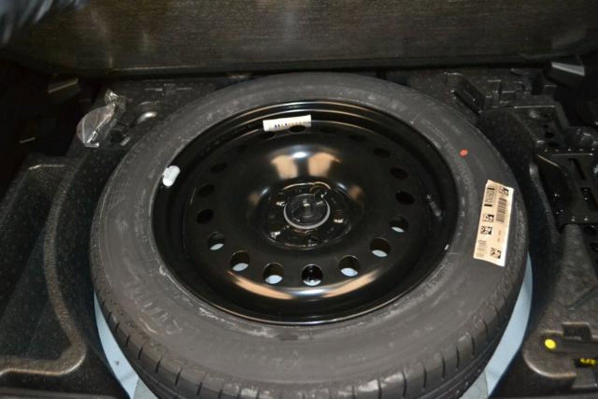 Jeep Renegade 1.6 Mjt 130 CV Limited (16)