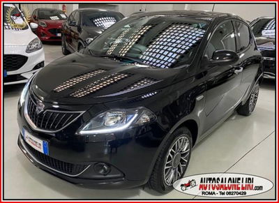 Lancia Ypsilon 1.0 FireFly 5 porte S&S Hybrid Gold Plus usata