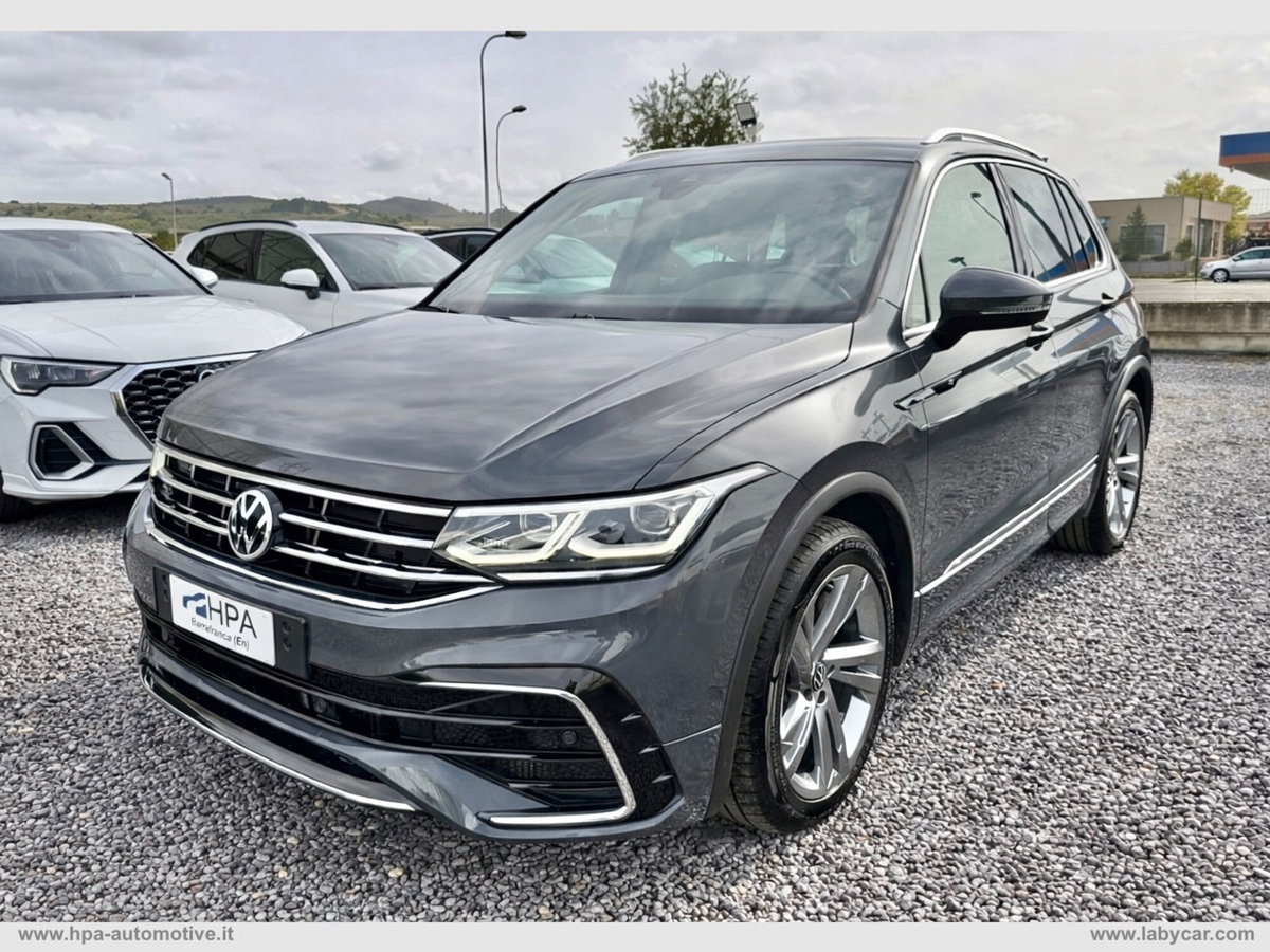 Volkswagen Tiguan 2.0 tdi R-Line 150cv dsg