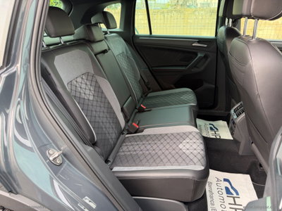 Volkswagen Tiguan 2.0 tdi R-Line 150cv dsg (13)