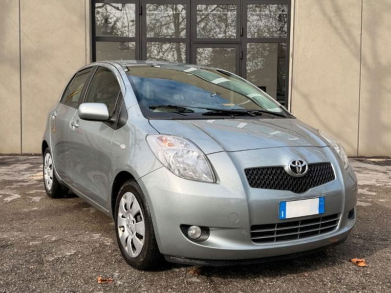 Toyota Yaris 1.3 5 porte Sol