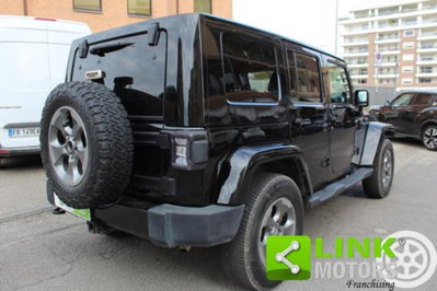 Jeep Wrangler Unlimited 3.6 V6 Sahara Auto (10)