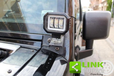 Jeep Wrangler Unlimited 3.6 V6 Sahara Auto (18)