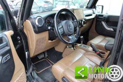 Jeep Wrangler Unlimited 3.6 V6 Sahara Auto (20)