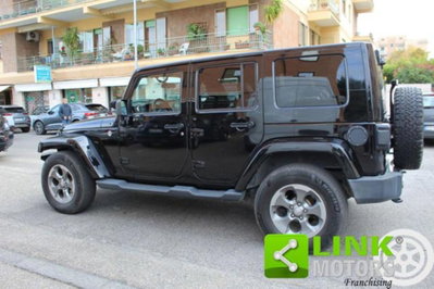 Jeep Wrangler Unlimited 3.6 V6 Sahara Auto (5)
