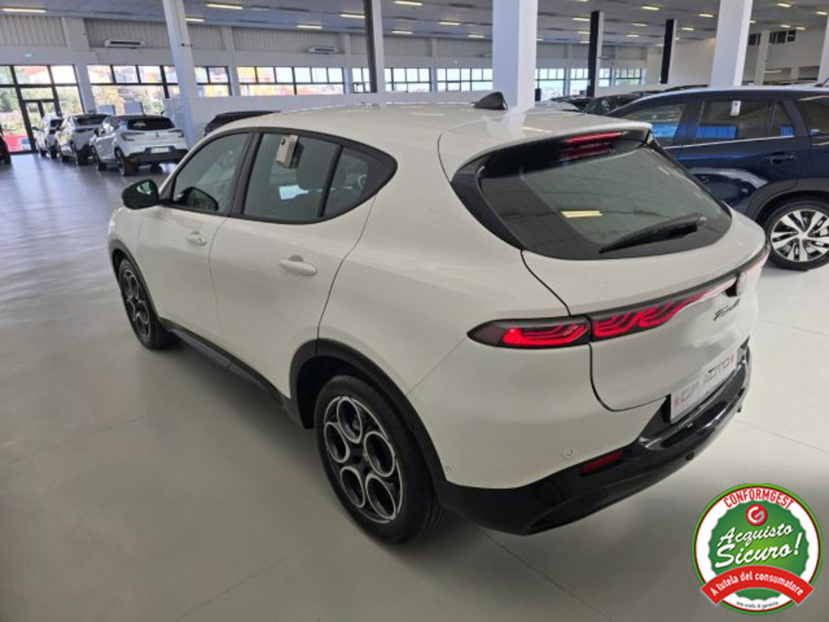 Alfa Romeo Tonale 1.5 hybrid Sprint 160cv tct7 (5)