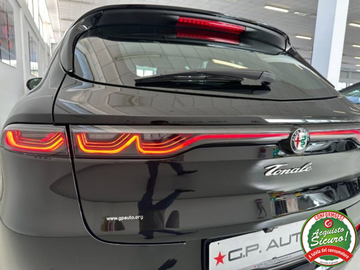 Alfa Romeo Tonale 1.5 hybrid Sprint 160cv tct7 (9)