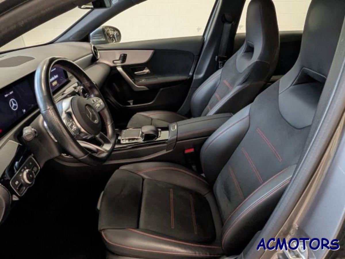 Mercedes-Benz Classe A Sedan 180 d Automatic 4p. Premium (12)