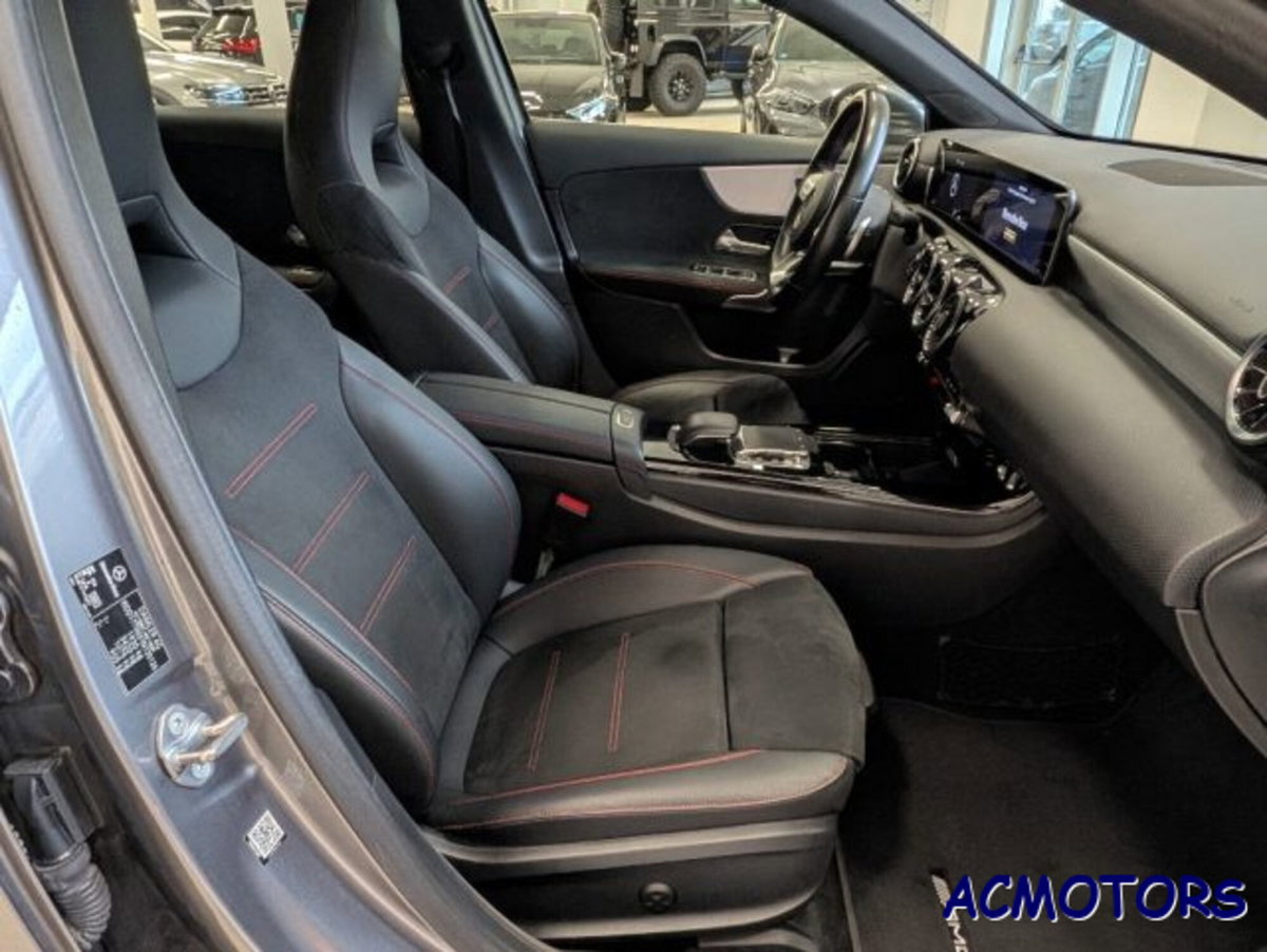 Mercedes-Benz Classe A Sedan 180 d Automatic 4p. Premium (16)