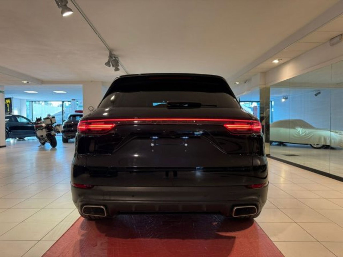 Porsche Cayenne Coupé 3.0 V6 (6)