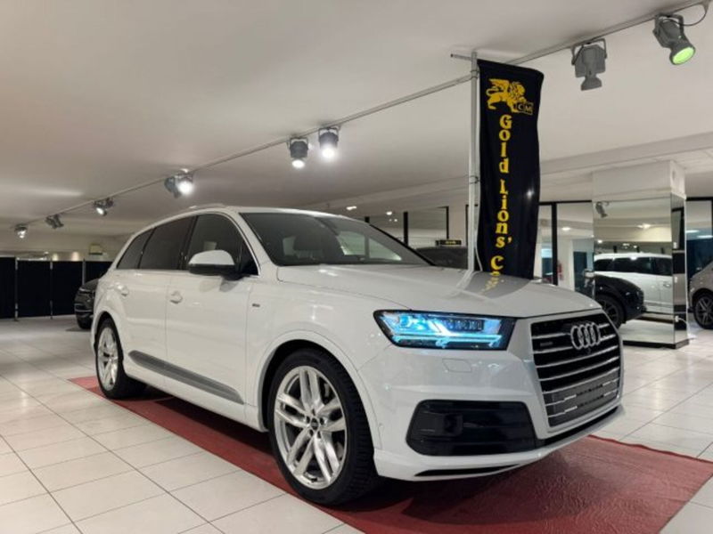 Audi Q7 50 TDI quattro tiptronic