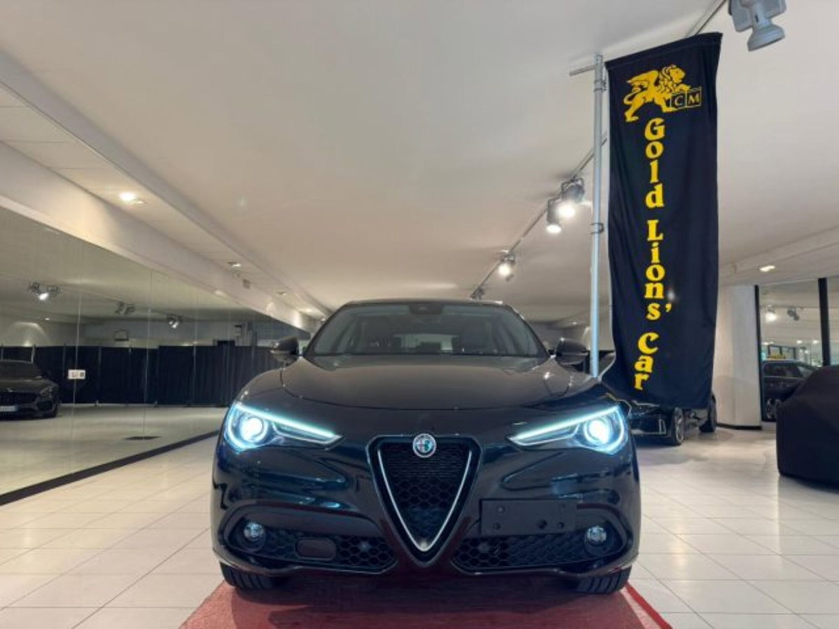 Alfa Romeo Stelvio 2.2 t Veloce Q4 210cv auto (2)