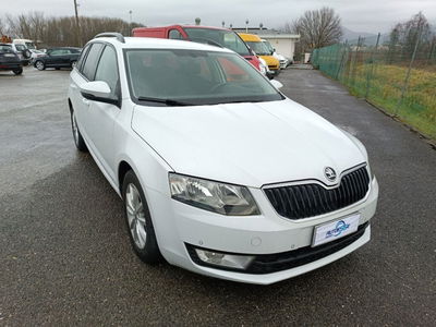 Skoda Octavia Station Wagon 1.6 TDI CR 110 CV DSG Wagon Executive Plus usata