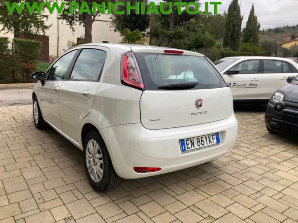 Fiat Punto 1.3 MJT II 75 CV 5 porte Easy (7)