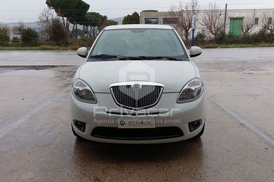 lancia ypsilon 1.3 mjt 75 cv diva