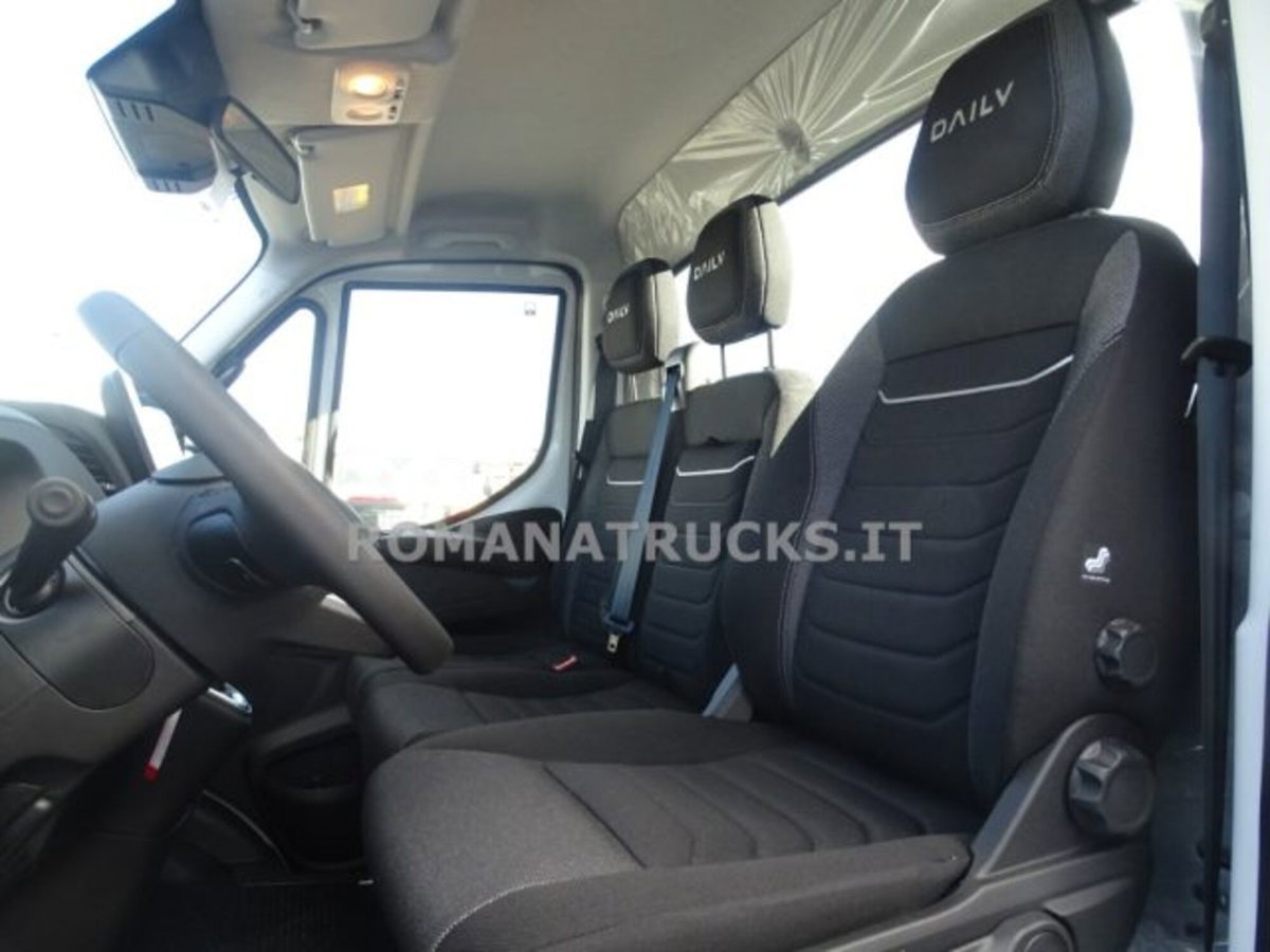 Iveco Daily Cabinato 35 C21H3.0 A8 4100 cab. HD (11)