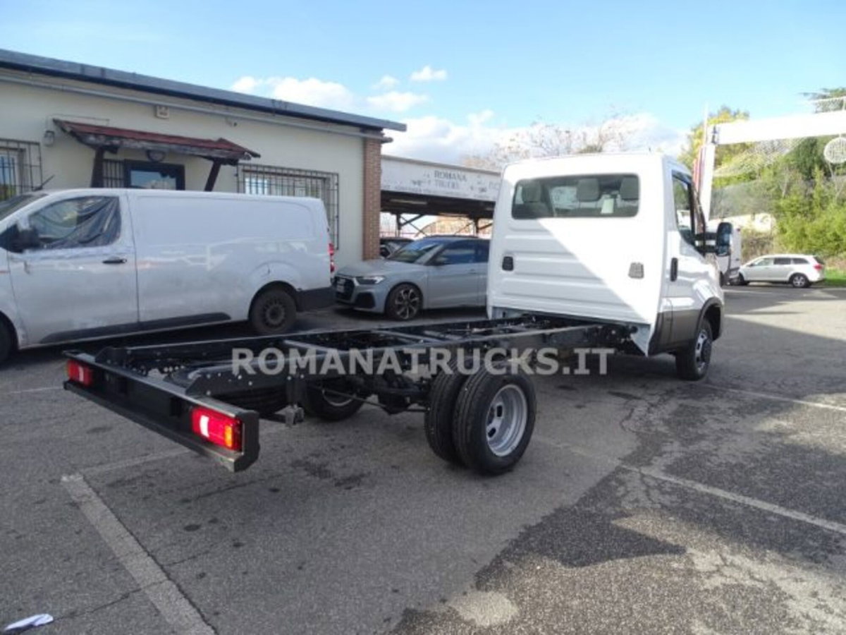 Iveco Daily Cabinato 35 C21H3.0 A8 4100 cab. HD (8)