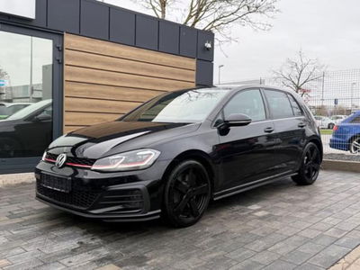 Volkswagen Golf GTI Performance 2.0 245 CV TSI DSG 5p. BMT usata
