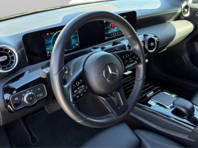 Mercedes-Benz Classe A Sedan 180 d Automatic 4p. Business (11)