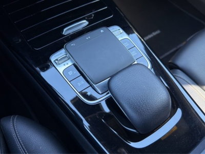 Mercedes-Benz Classe A Sedan 180 d Automatic 4p. Business (14)