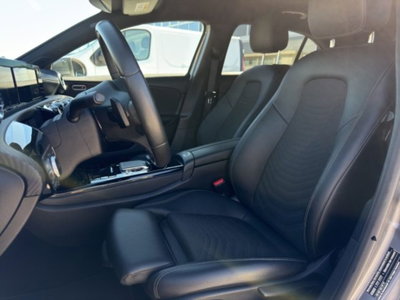 Mercedes-Benz Classe A Sedan 180 d Automatic 4p. Business (18)
