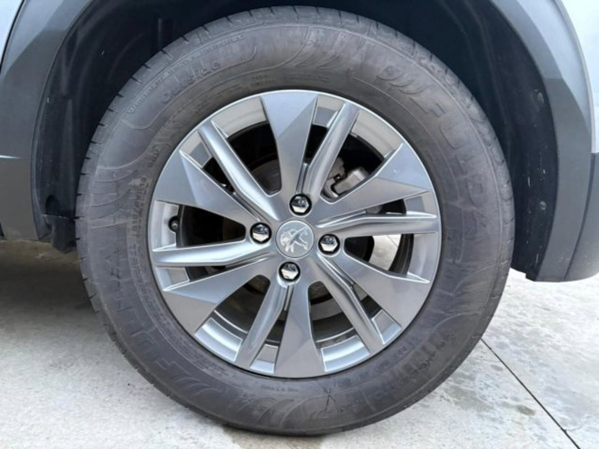 Peugeot 2008 BlueHDi 110 S&S Active Pack (16)