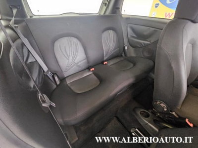 Lancia Ypsilon 1.3 MJT 75 CV Platinum (8)