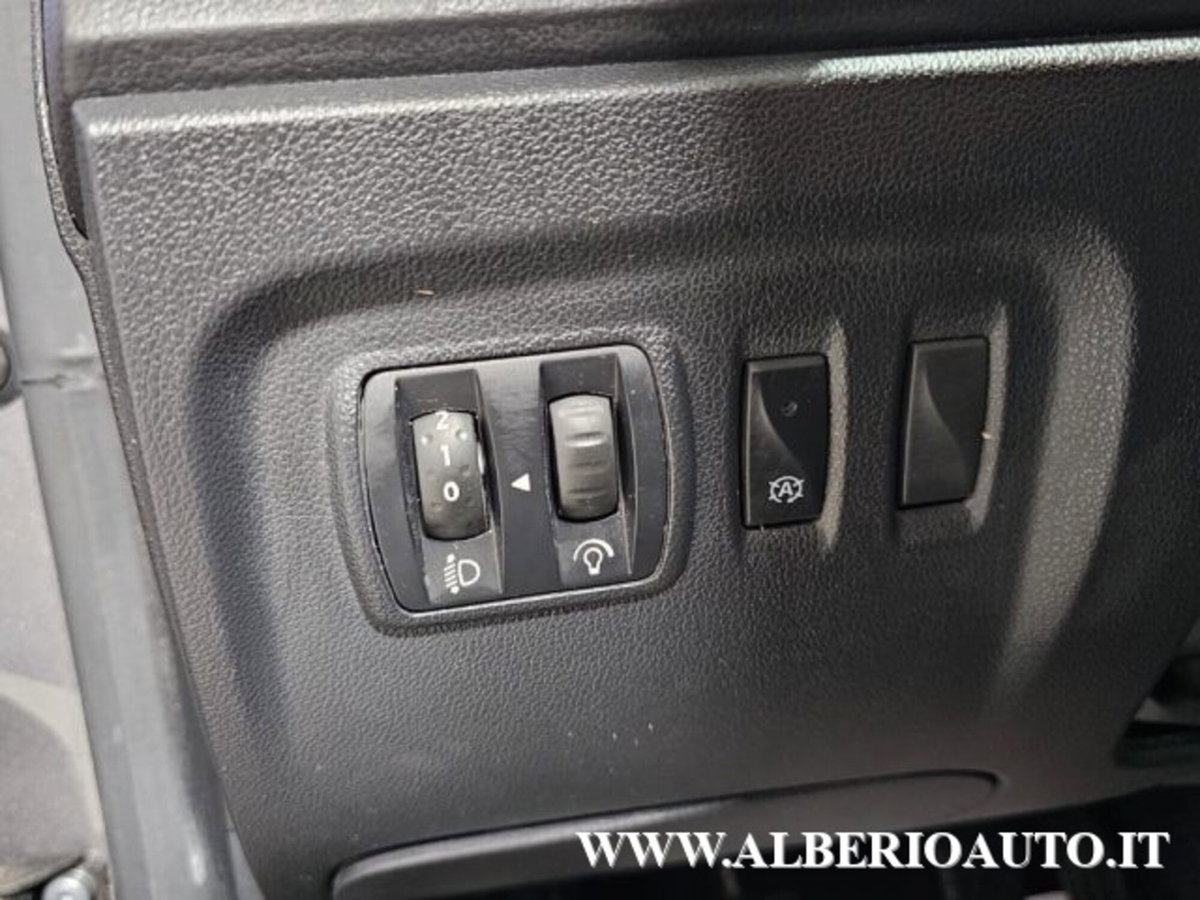 Renault Captur 1.5 dCi 8V 90 CV Start&Stop Energy R-Link (19)