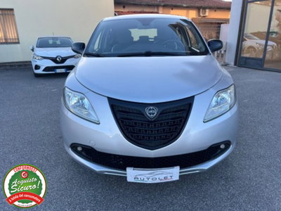 Lancia Ypsilon 1.3 MJT 16V 95 CV 5 porte S&S Gold (2)