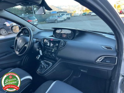 Lancia Ypsilon 1.3 MJT 16V 95 CV 5 porte S&S Gold (6)
