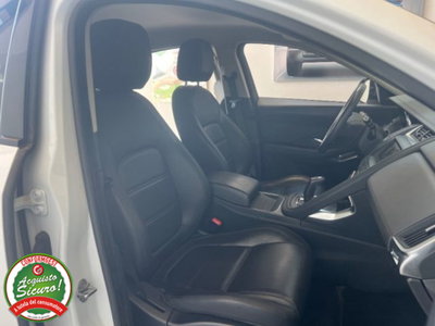 Jaguar E-Pace 2.0D 180 CV AWD aut. HSE (7)