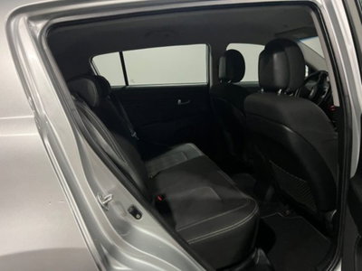 Kia Sportage 2.0 CRDI VGT 2WD Active (12)