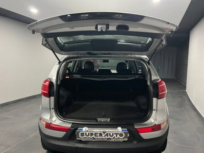 Kia Sportage 2.0 CRDI VGT 2WD Active (14)
