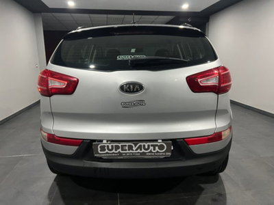 Kia Sportage 2.0 CRDI VGT 2WD Active (5)