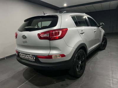 Kia Sportage 2.0 CRDI VGT 2WD Active (6)