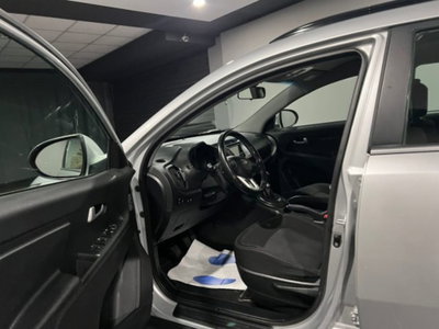 Kia Sportage 2.0 CRDI VGT 2WD Active (8)