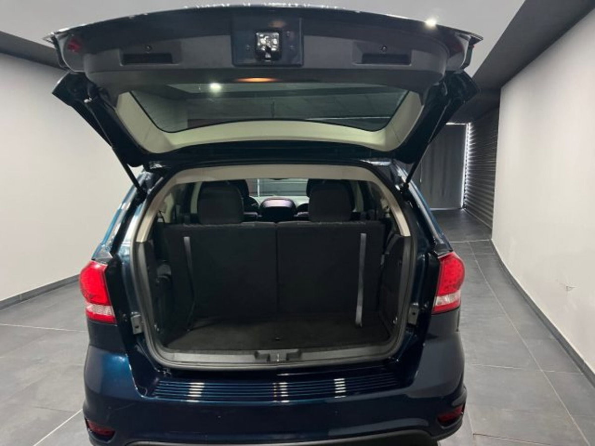 Fiat Freemont 2.0 Multijet 170 CV Urban (10)