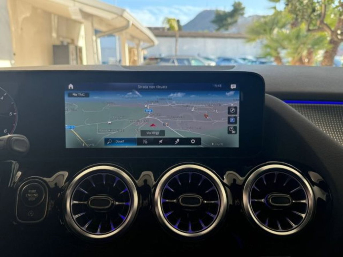 Mercedes-Benz GLA SUV 220 d Automatic Sport Plus (15)